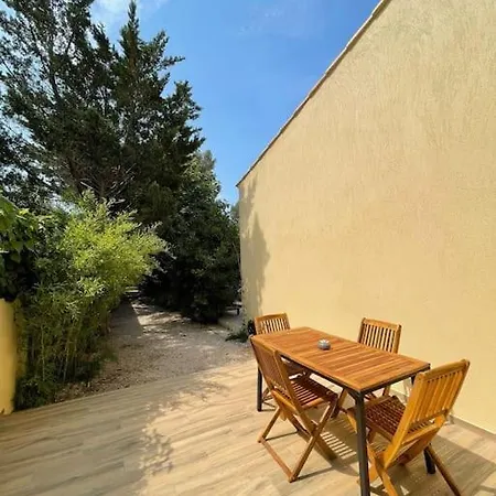 Grand Neuf A Le Rouet Apartment *